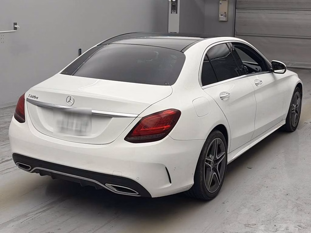 MERCEDES-BENZ C-CLASS