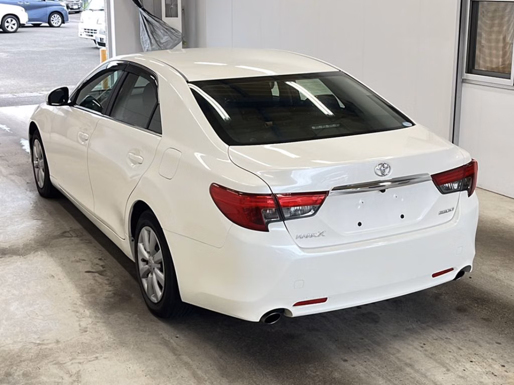 TOYOTA MARK X