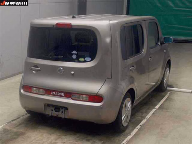 NISSAN CUBE