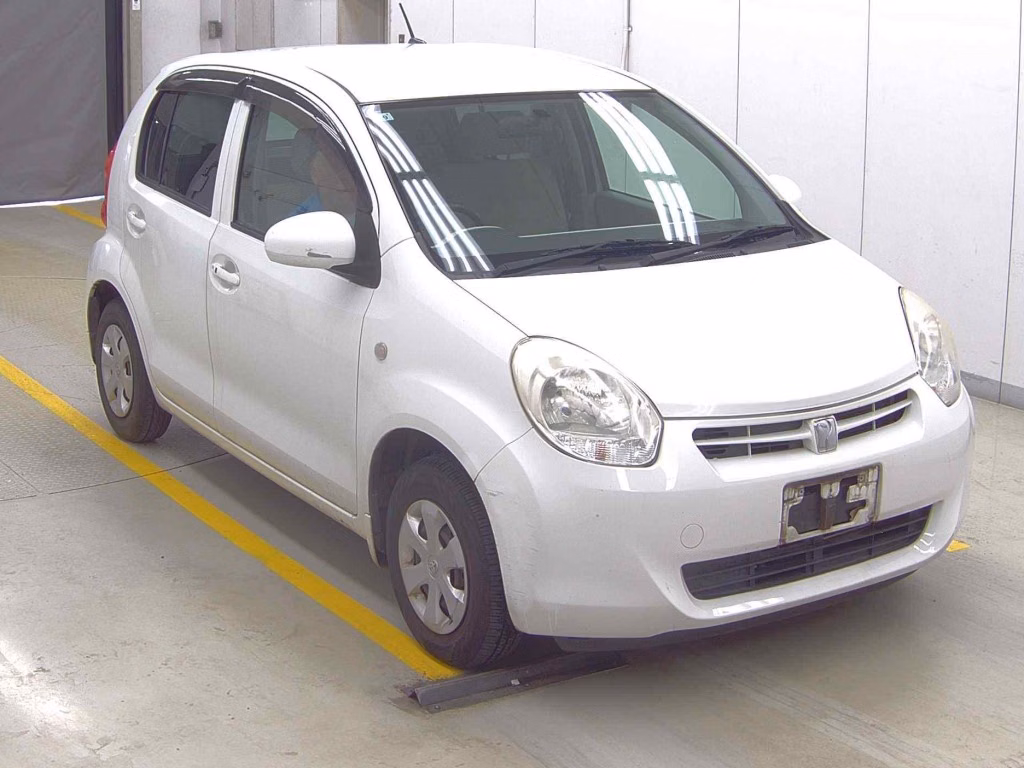 TOYOTA PASSO