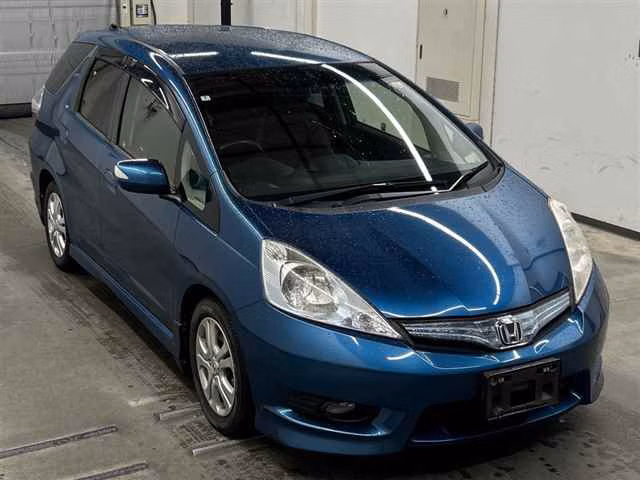 HONDA FIT SHUTTLE