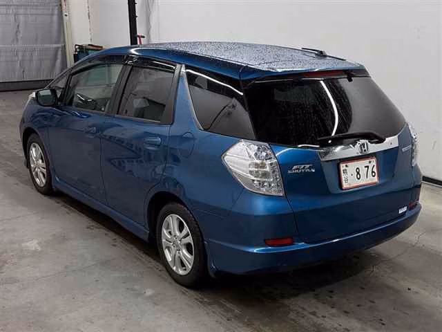 HONDA FIT SHUTTLE