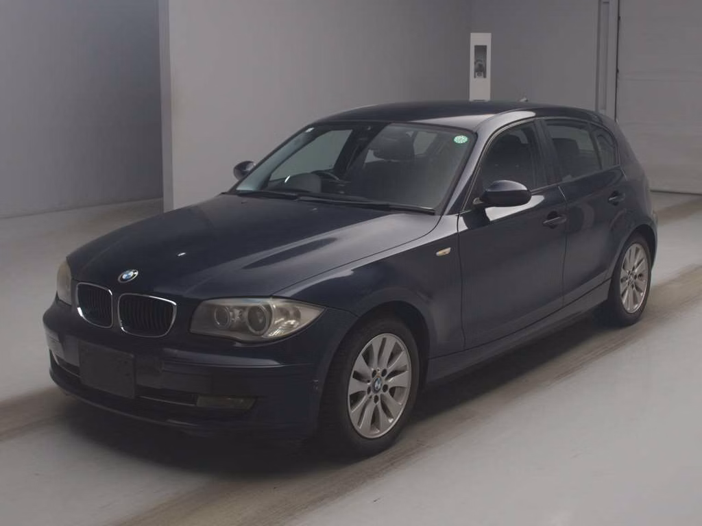 BMW 1-SERIES