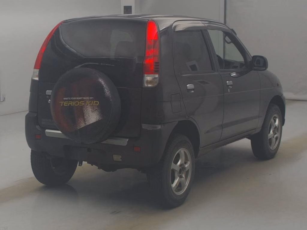 DAIHATSU TERIOS KID