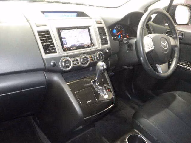 MAZDA MPV