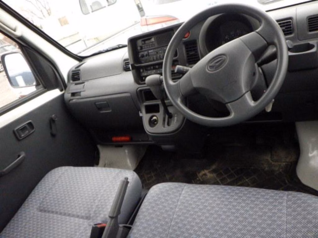 DAIHATSU HIJET