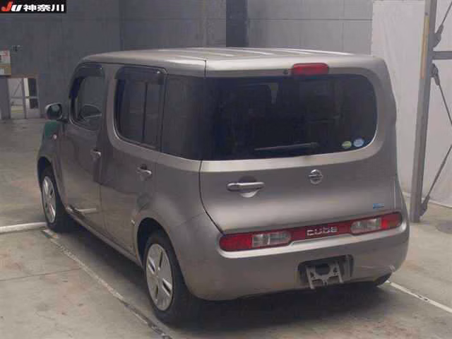 NISSAN CUBE
