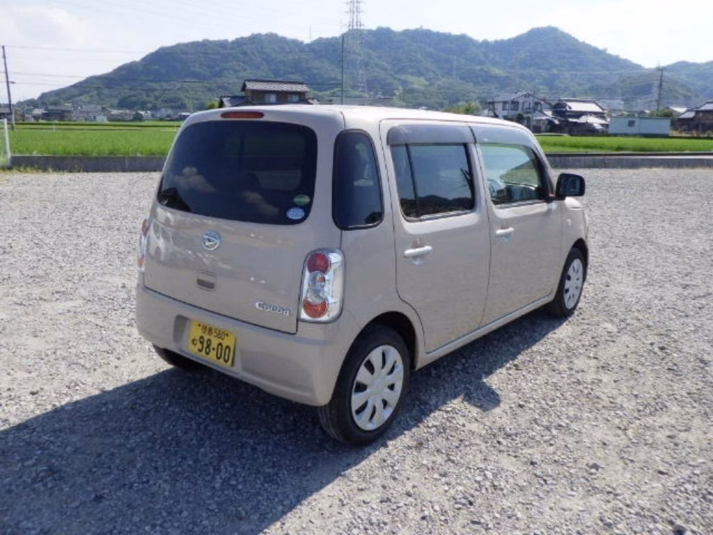 DAIHATSU MIRA COCOA
