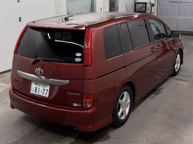 TOYOTA ISIS