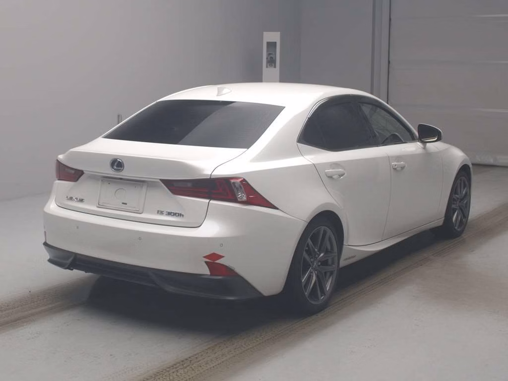 Lexus IS300h