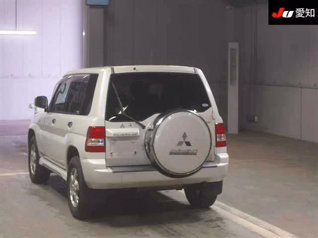 MITSUBISHI PAJERO IO
