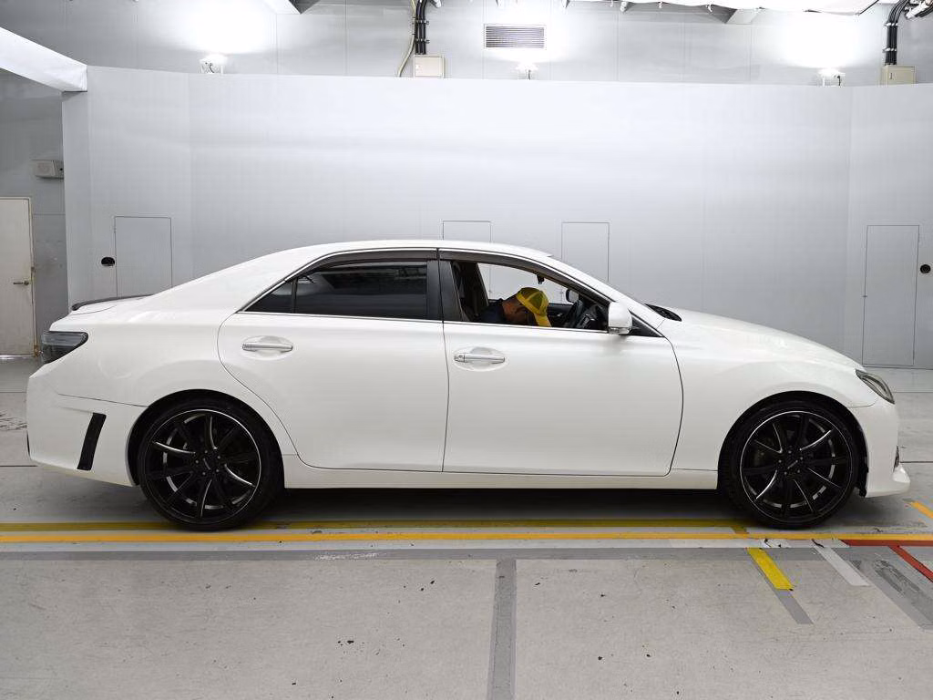 TOYOTA MARK X