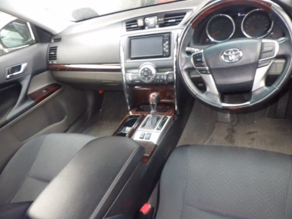 TOYOTA MARK X