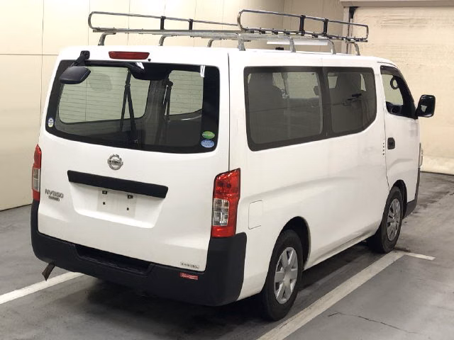 NISSAN NV350 CARAVAN