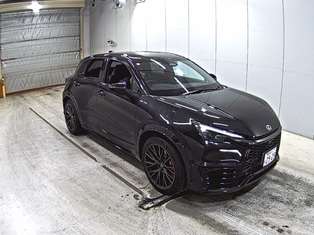 Lexus LBX