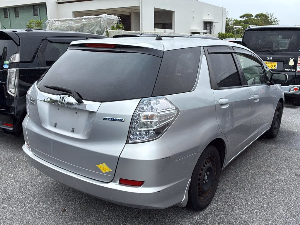 HONDA FIT SHUTTLE