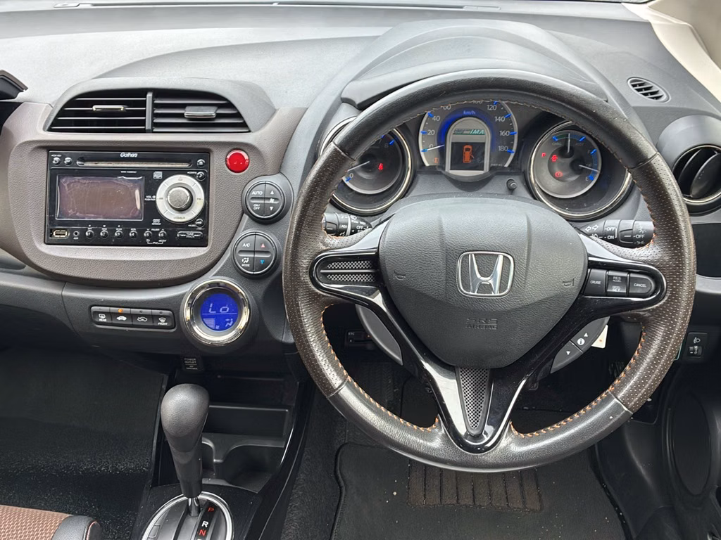 HONDA FIT SHUTTLE