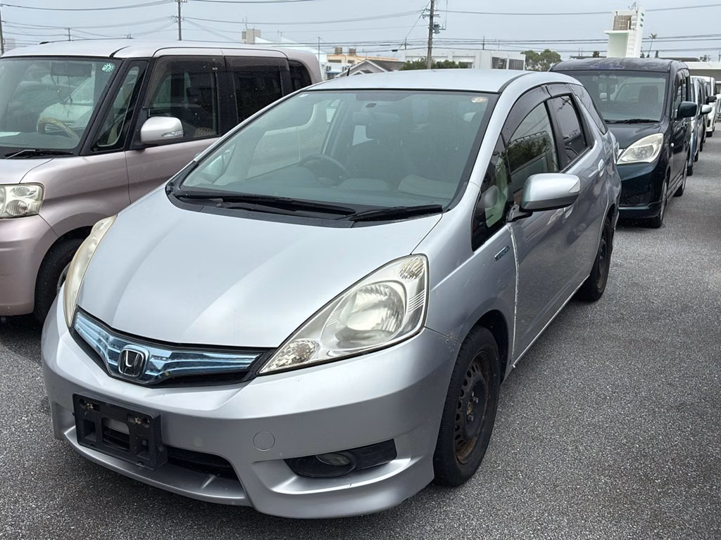 HONDA FIT SHUTTLE