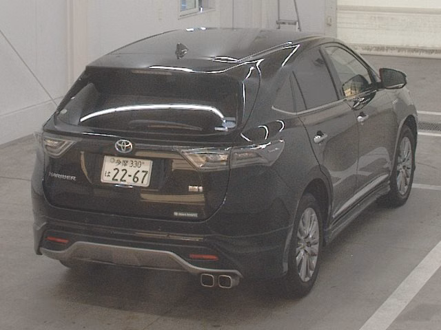 TOYOTA HARRIER