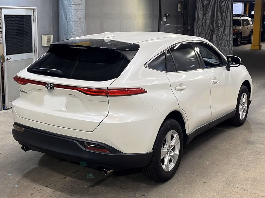 TOYOTA HARRIER