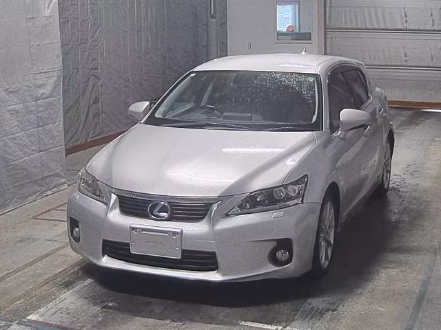 LEXUS CT200H