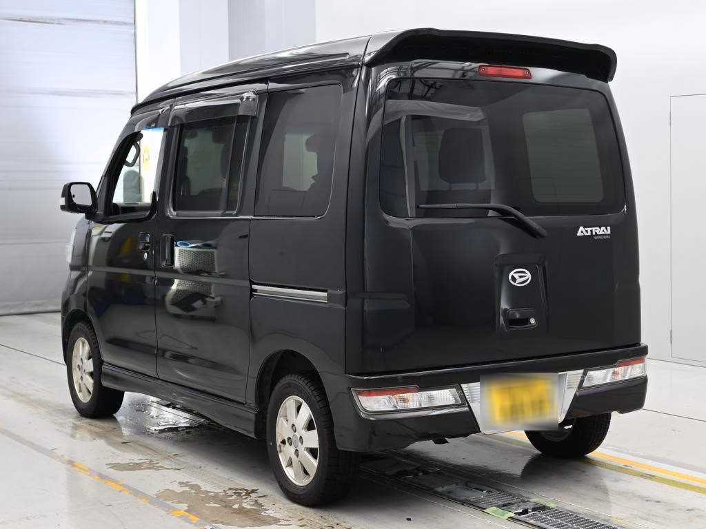 DAIHATSU ATRAI