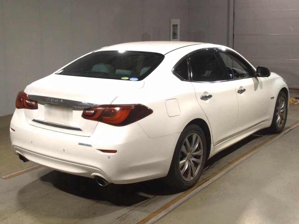 Nissan Fuga