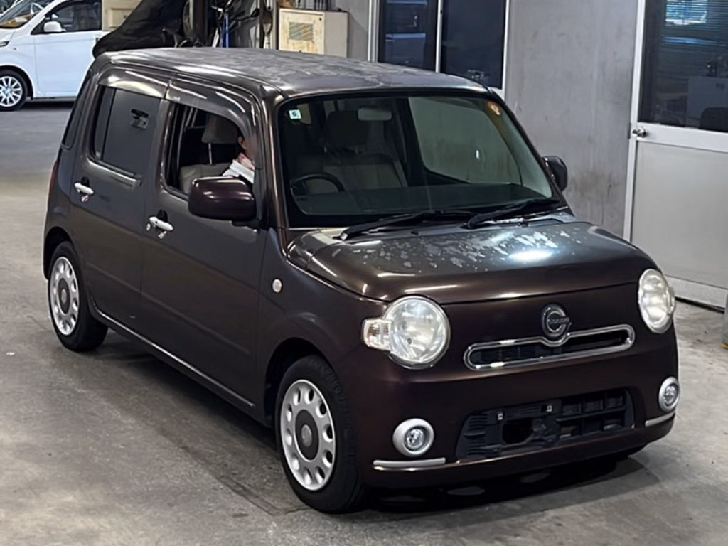 DAIHATSU MIRA COCOA