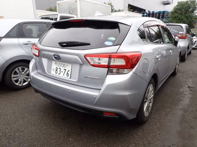 SUBARU IMPREZA
