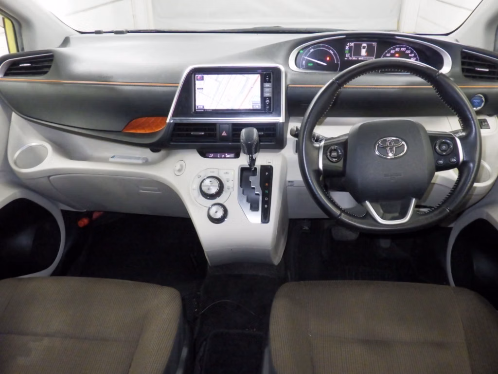 TOYOTA SIENTA