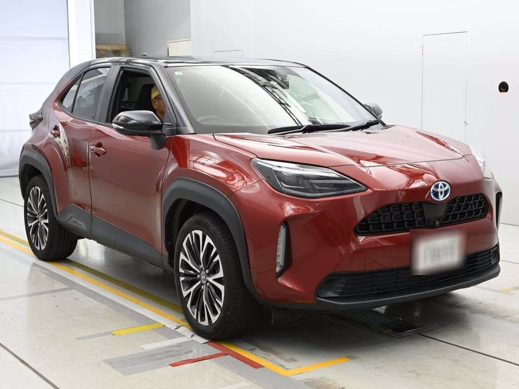 TOYOTA YARIS CROSS