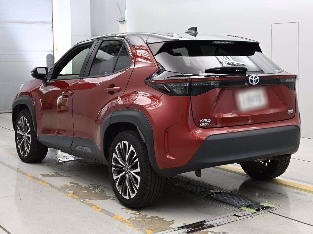 TOYOTA YARIS CROSS