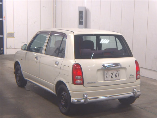 DAIHATSU MIRA GINO