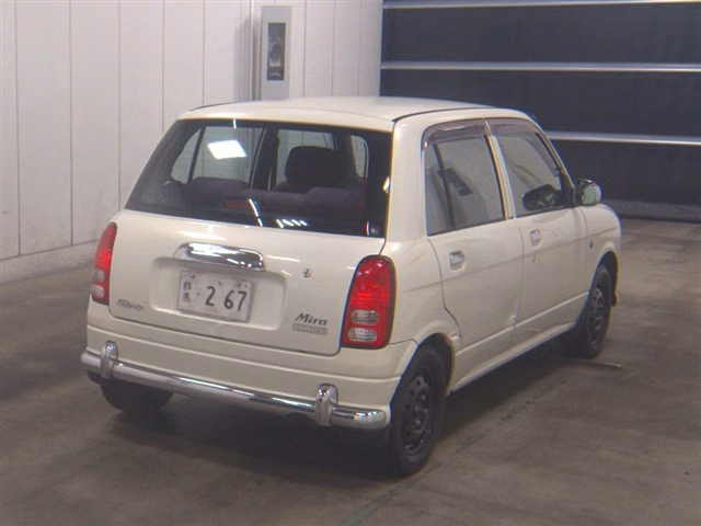 DAIHATSU MIRA GINO