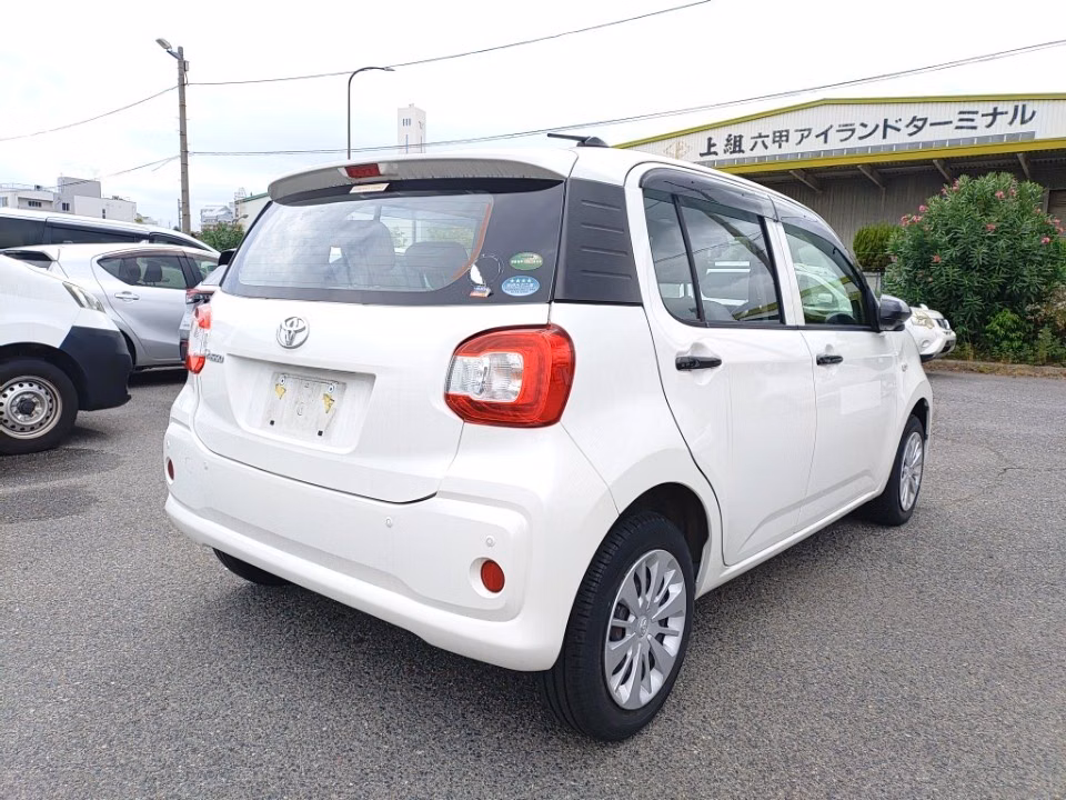 TOYOTA PASSO