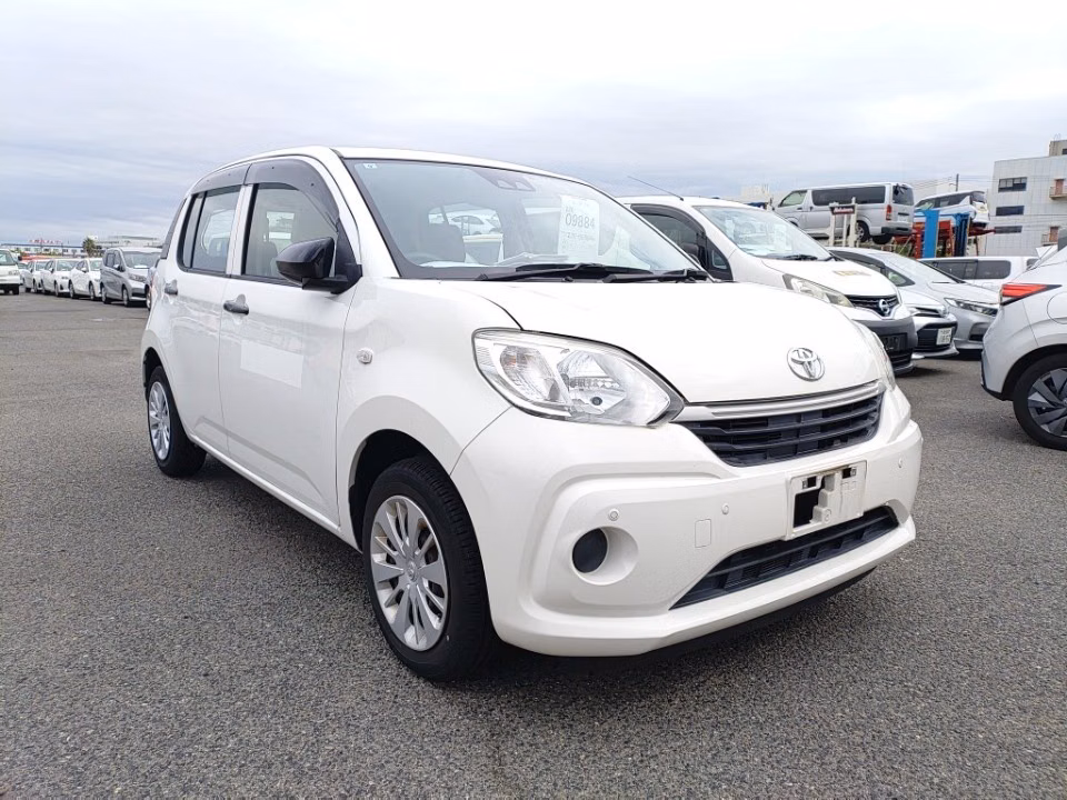 TOYOTA PASSO