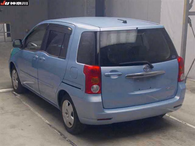 TOYOTA RAUM