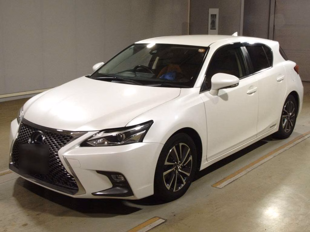 Lexus CT200h