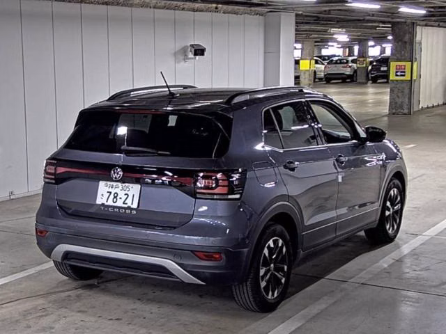 VOLKSWAGEN T-CROSS