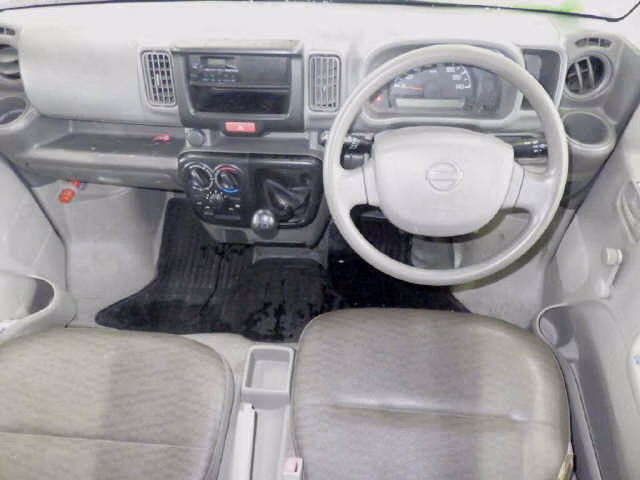 Nissan NV100 Clipper