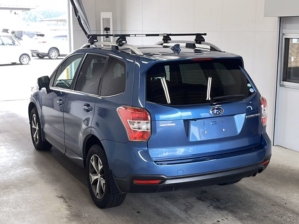 SUBARU FORESTER