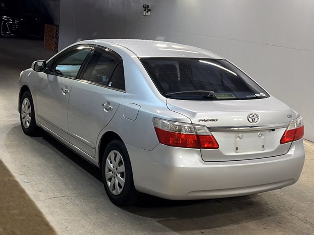 Toyota Premio
