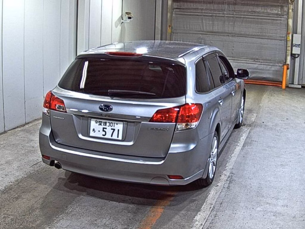 SUBARU LEGACY