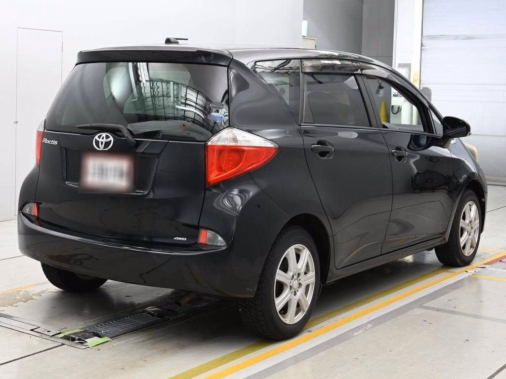 TOYOTA RACTIS