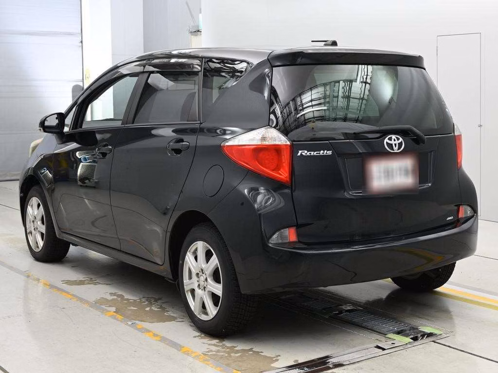 TOYOTA RACTIS