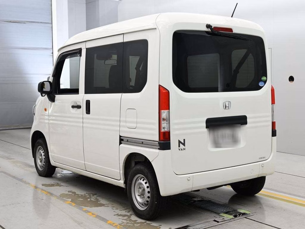 HONDA N-VAN