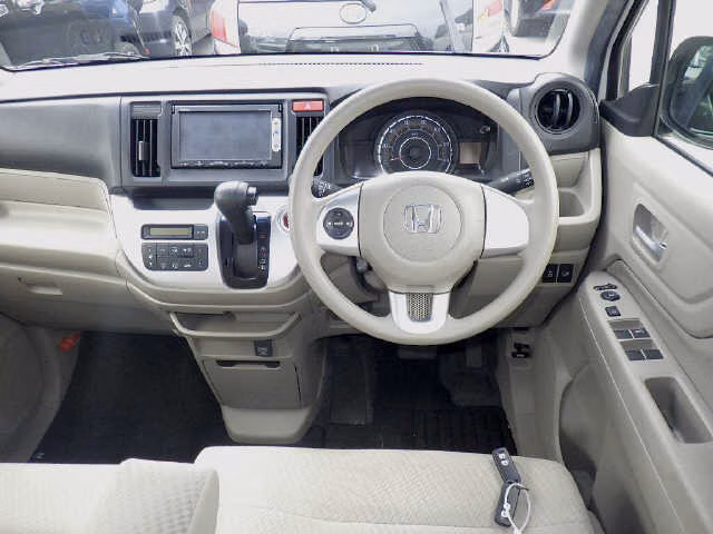 HONDA N-WGN