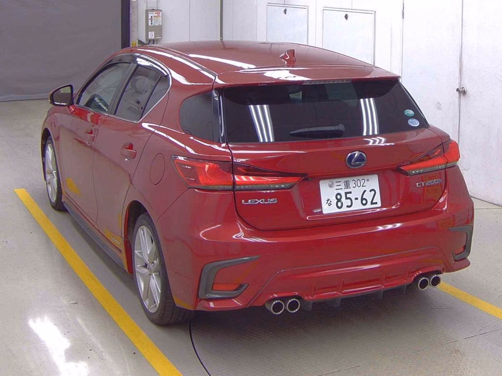 Lexus CT200h