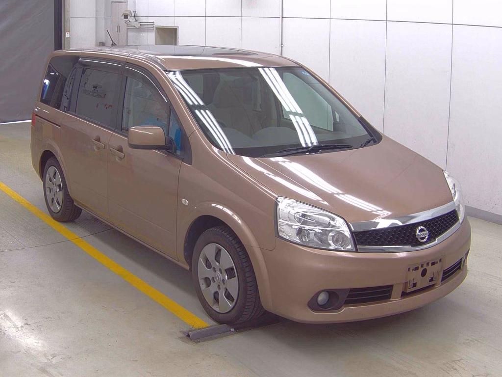 NISSAN LAFESTA