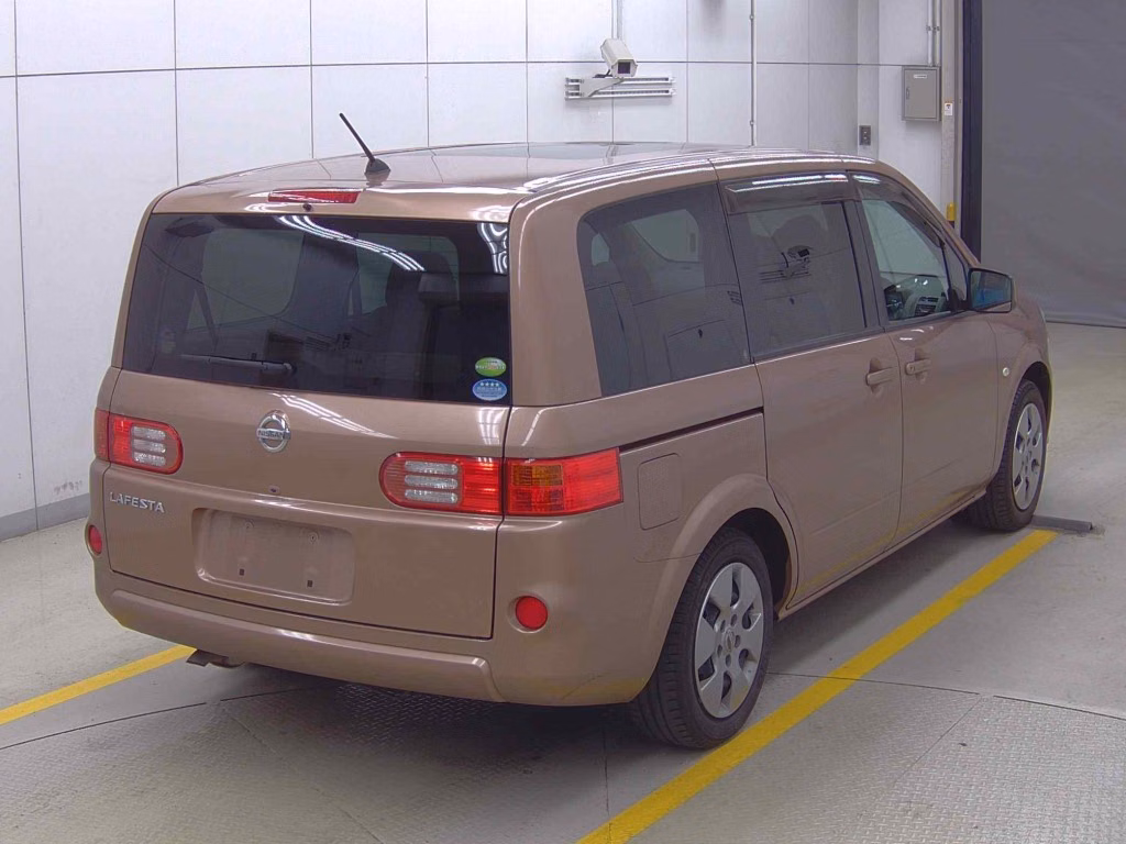 NISSAN LAFESTA